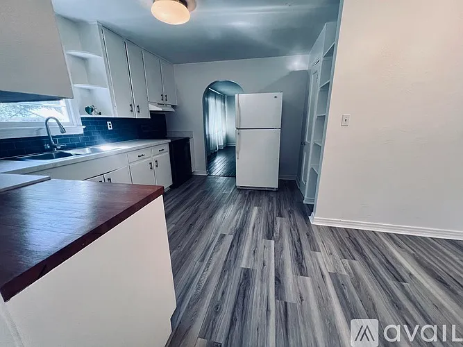 2163 Wisteria St — Photo 3