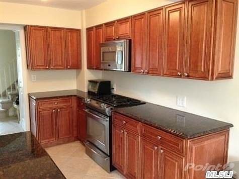 3rd image of 3483 Bayfield Blvd