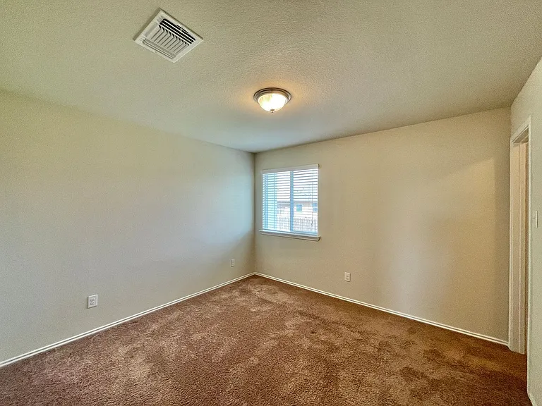 3311 Lorne Dr — Photo 28