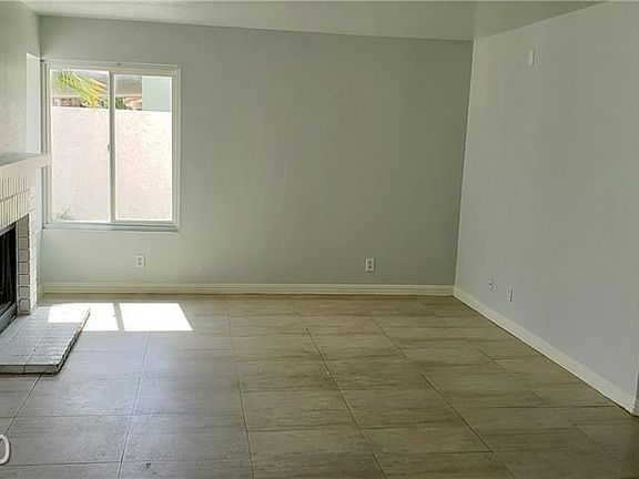 3rd image of 6703 Shelter Ln