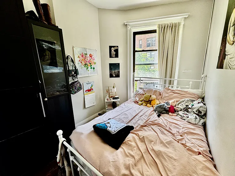 321 W 89th St #8 — Photo 1