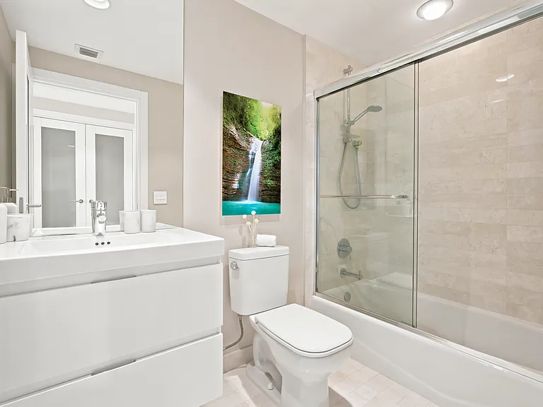 17301 Biscayne Blvd #2010 — Photo 13