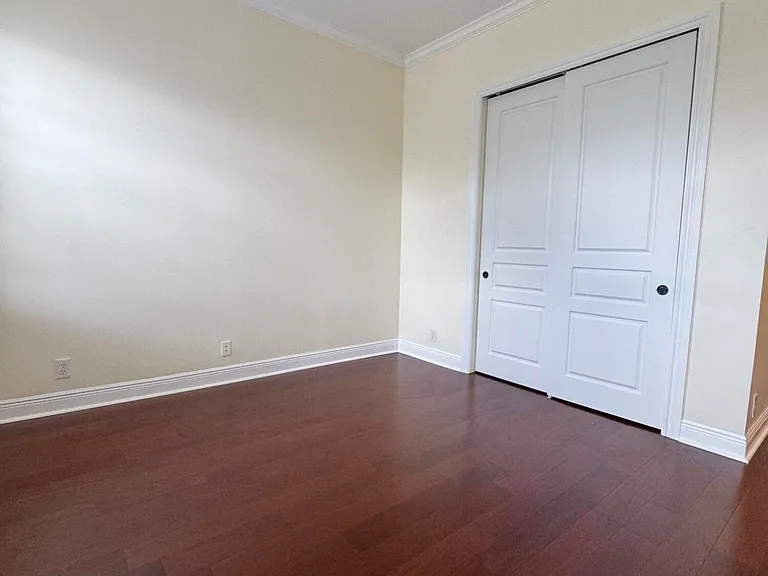 503 N Mallory Cir — Photo 21