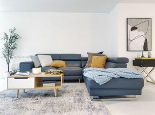 Castlewood, Coral Springs, FL 33065