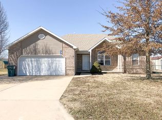 4763 S 129th Rd, Bolivar, MO 65613