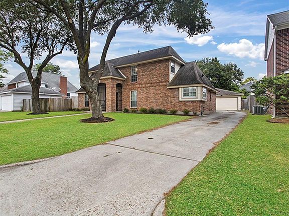 3rd image of 4230 Glenchase Ln