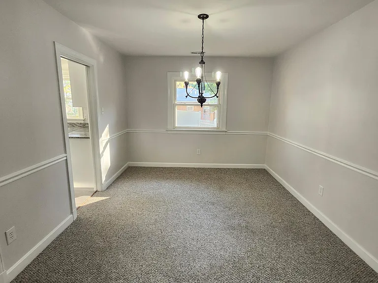 8147 N Mayfield Ln — Photo 4