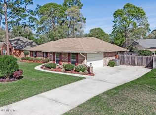 12127 Oldfield Pointe Dr, Jacksonville, FL 32223