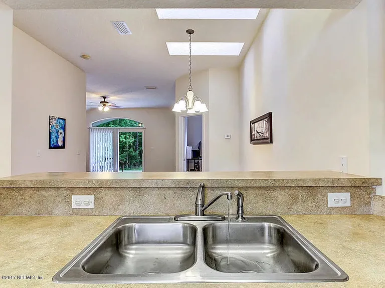 6123 Fillyside Trl — Photo 11