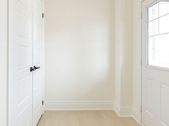 3rd image of 1485 Tomkins Rd