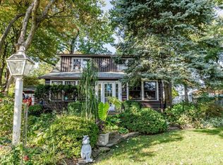 20 Lakeside Dr N, Piscataway, NJ 08854