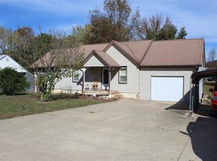1917 Barron Rd, Poplar Bluff, MO 63901