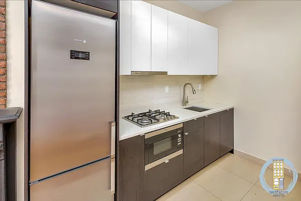 Rented by Brooklyn Rentals NYC | media 24