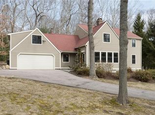 111 Westwind Rd, South Kingstown, RI 02879