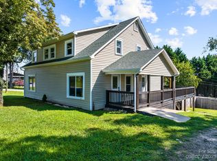 515 Salem Rd, Morganton, NC 28655