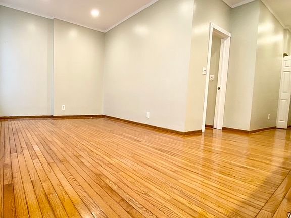 3rd image of 496 9th Ave #2S