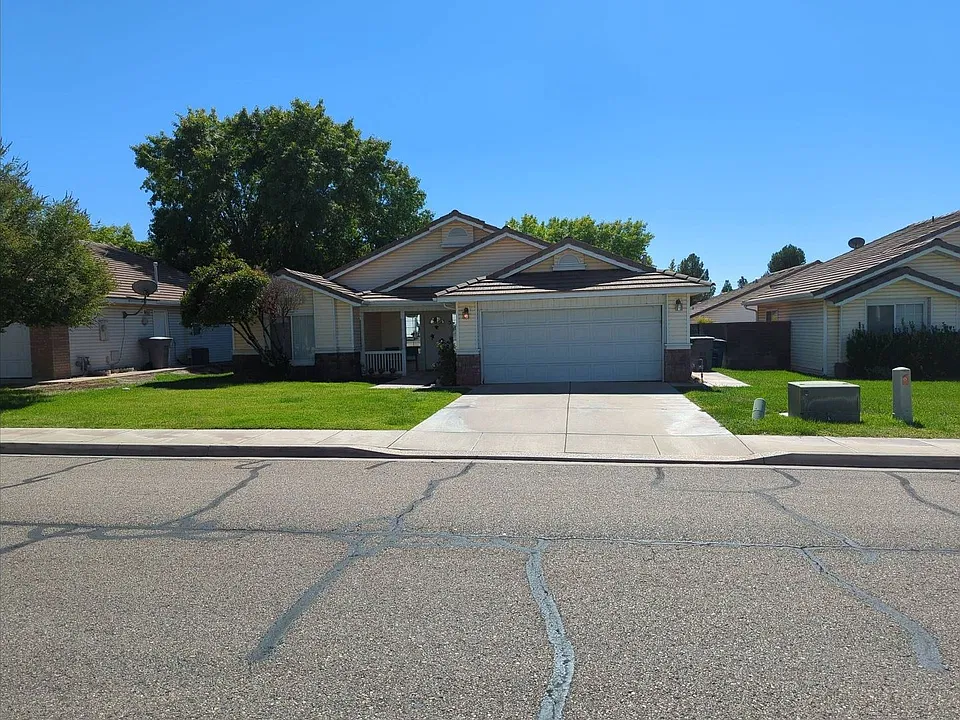 1141 W 360 N #3
