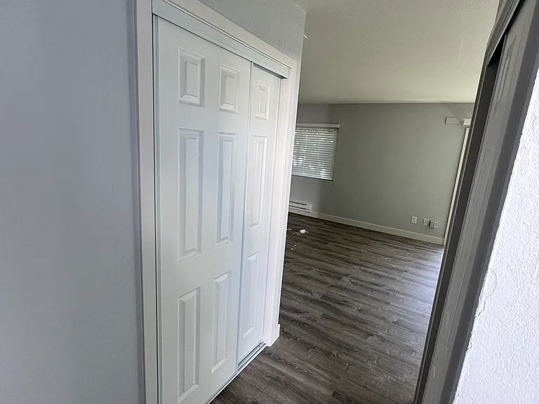Silicon Valley Apartments — Photo 24