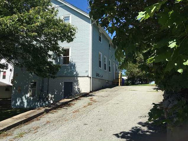 1st image of 10 McTeers Ct