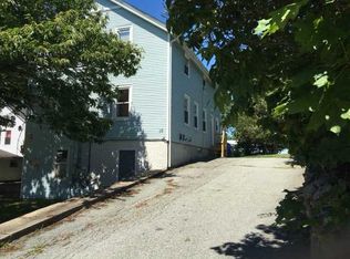 10 McTeers Ct, West Warwick, RI 02893