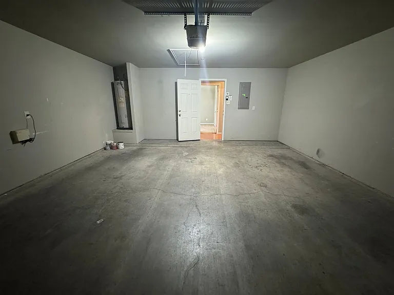 3807 Ida Dr — Photo 24
