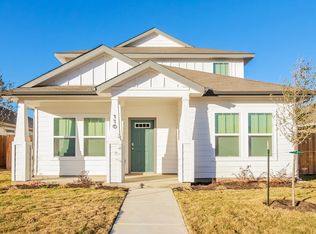 116 Oakdale Meadows Ln, Hutto, TX 78634