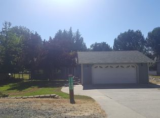17888 Lake Forest Dr, Penn Valley, CA