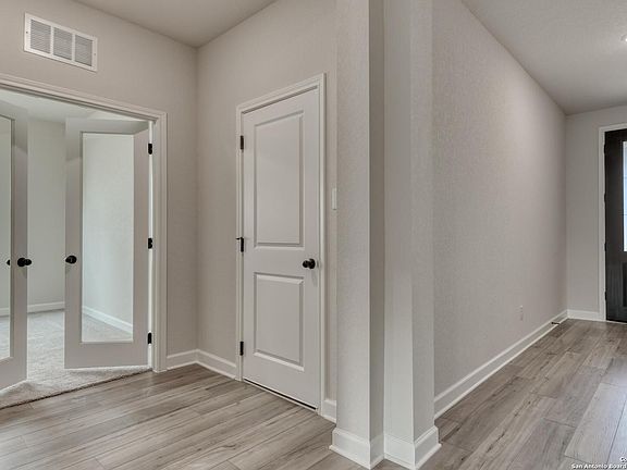 3rd image of 12215 Vista Flats