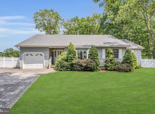 107 Fox Hollow Dr, Lanoka Harbor, NJ 08734