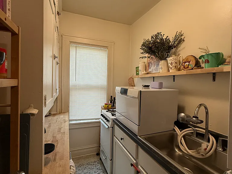 1439 Grand Ave #7 — Photo 18
