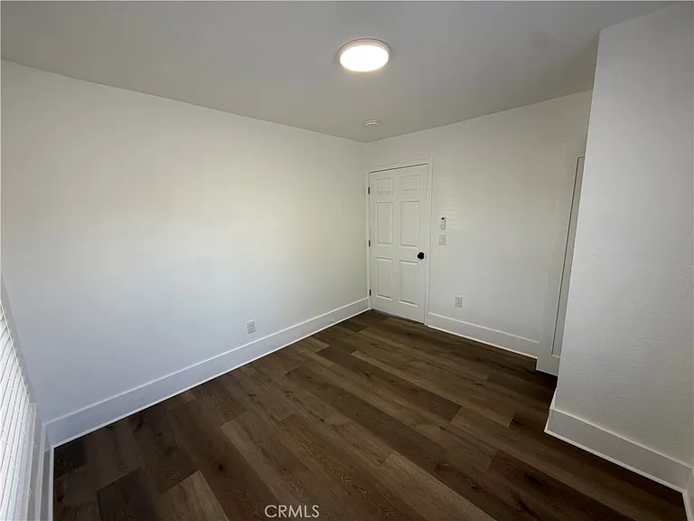 125 W Valencia Dr #A — Photo 4