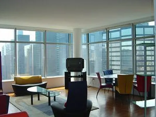 Rented by Douglas Elliman | media 15