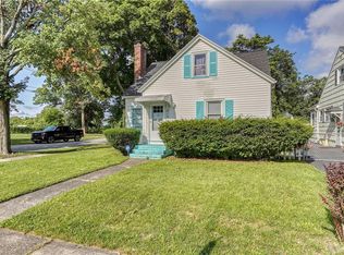 215 Townsend St, Rochester, NY 14621