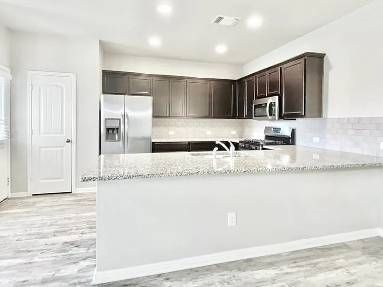 2721 Bridekirk Dr — Photo 5