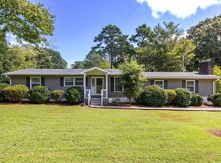 7118 Martin Lake Rd, Summerfield, NC 27358