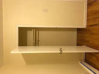 Rented by Zikos Realty Services