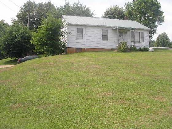 1st image of 5029 Fairystone Park Hwy