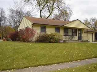 2204 Arizona Ave, Rockford, IL 61108