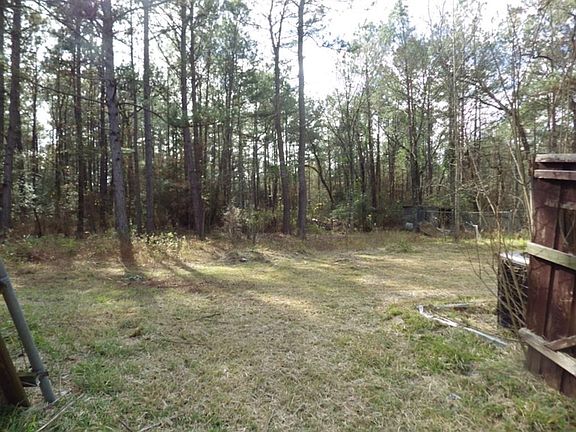 3rd image of 24783 Country Oaks Blvd