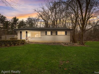 22555 Leewright Ave, Southfield, MI, 48033