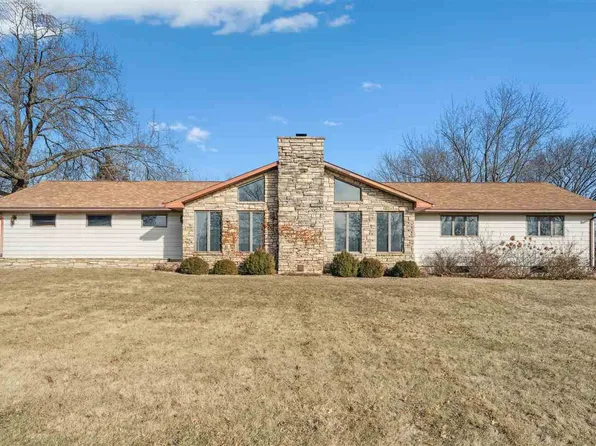 1612 Polk Ave NE, Solon, IA 52333