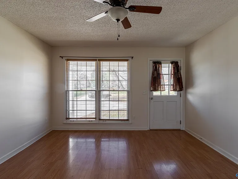 3564 Winchester Rd — Photo 3