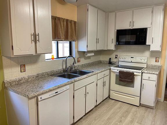 Kitchen sink and stove