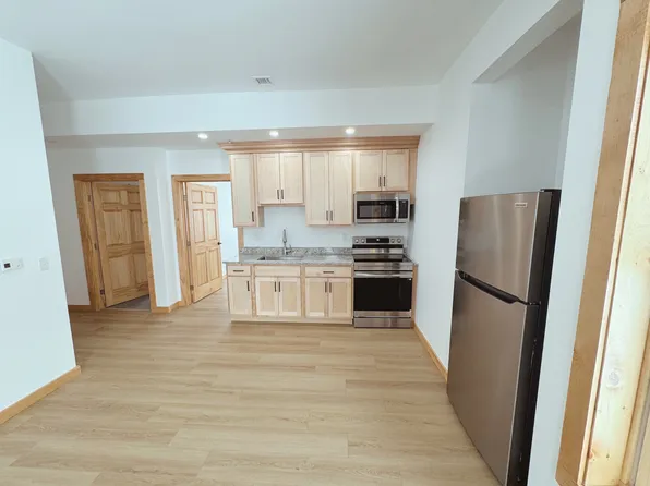 24 Grant St #2, Burlington, VT 05401