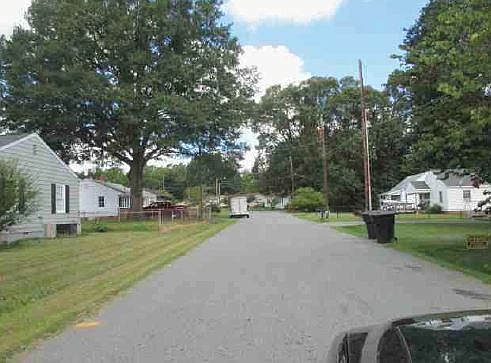 5th image of 1218 Williamson St