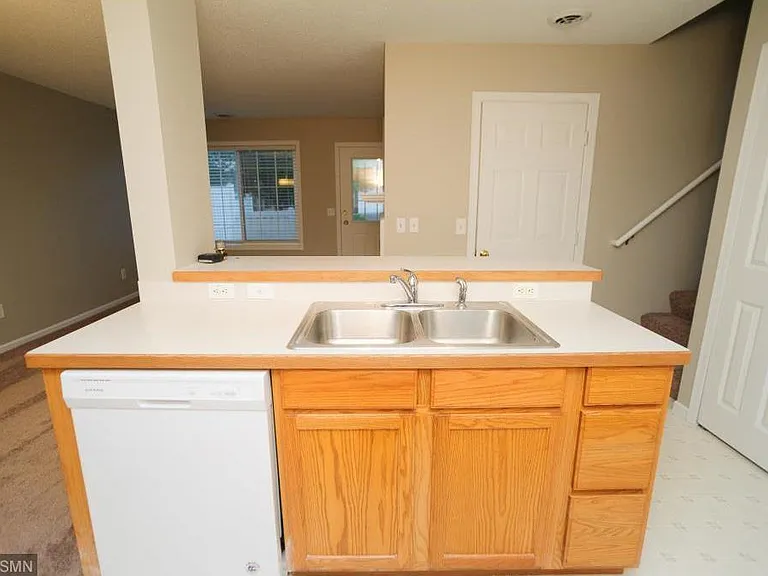 15751 Fjord Ave — Photo 16