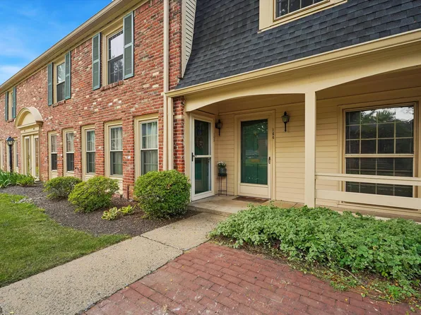 144 Albemarle Dr, Blue Bell, PA 19422