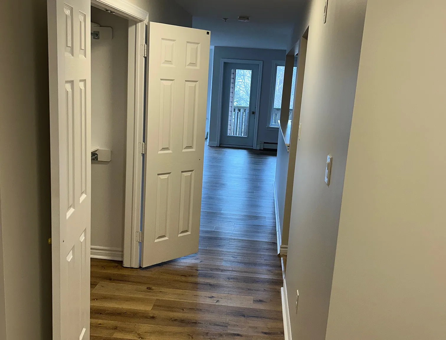 3 bed, 1800 sqft, $2,575 — Photo 3