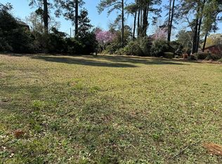 E Ridge St, Rose Hill, NC 28458