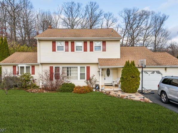 50 Queens Rd, Rockaway Twp., NJ 07866